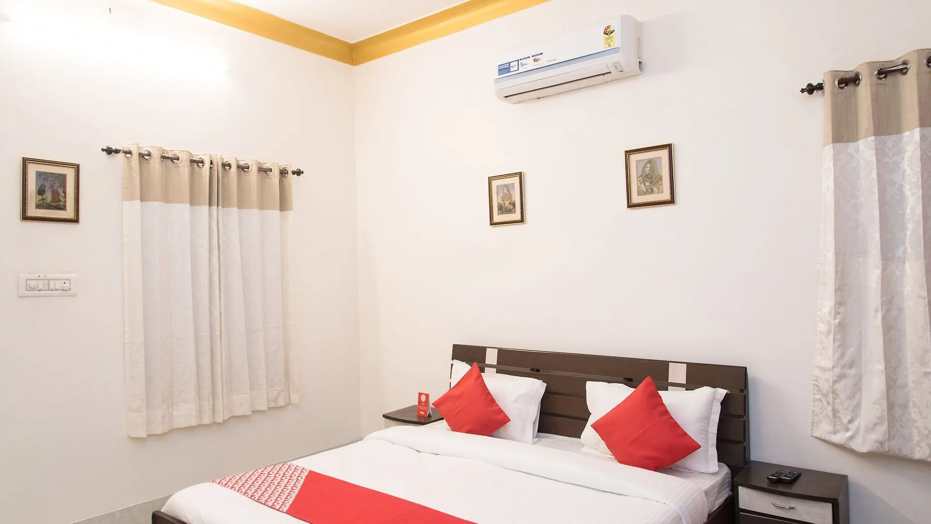אודייפור Oyo Home 11431 Heritage Stay Near Celebration Mall מלון